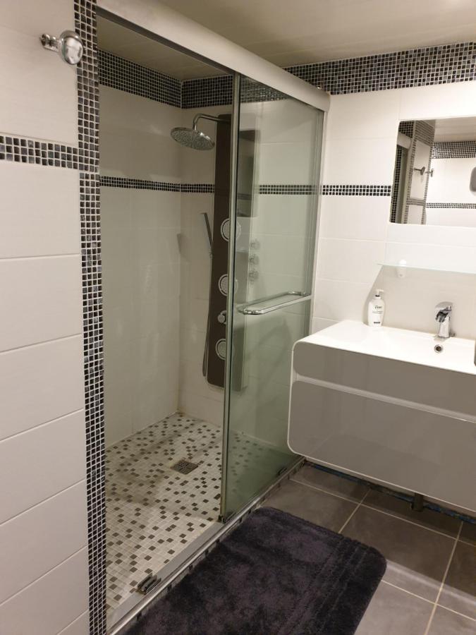 Gîte des Vernizeaux Le Creusot Extérieur photo